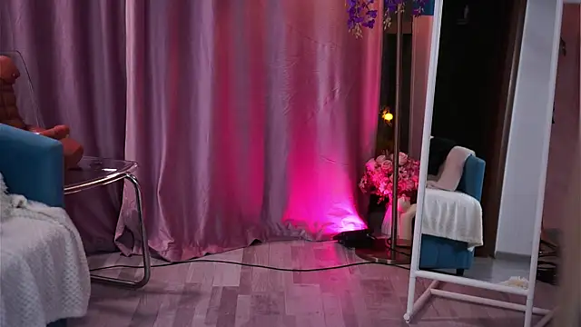 ElyssawetXX online show from August 2, 7:12 pm