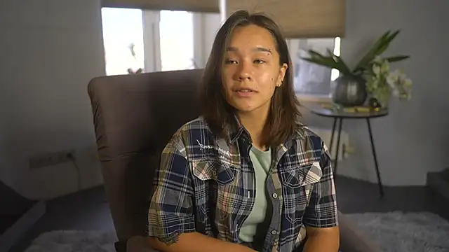 ArleenVizena online show from November 15, 11:07 am