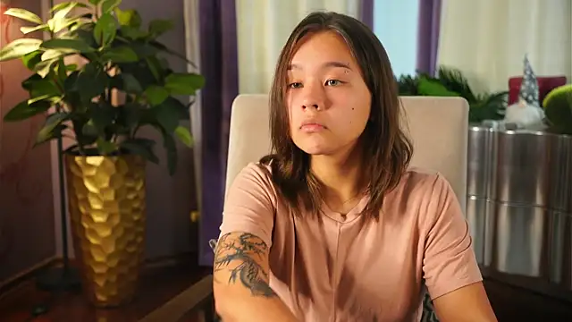 ArleenVizena online show from November 16, 11:27 am