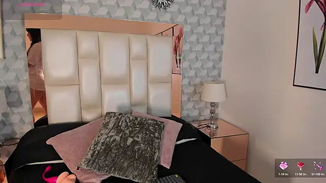 Snapshot of Gia_harmony chatting on November 29, 7:28 pm Gia harmony online show from November 29, 7:28 pm