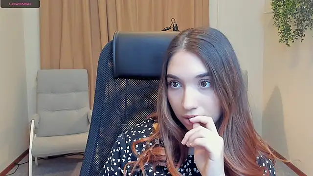 GlendaKindl online show from November 16, 2:44 pm