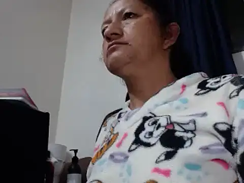 Snapshot of Tiff_Dirty69 chatting on April 29, 9:57 am Tiff Dirty69 online show from April 29, 9:57 am