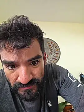 piggylatino online show from July 28, 6:07 pm