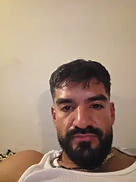 piggylatino online show from July 31, 2:55 am