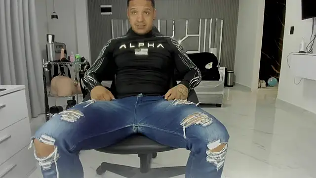 master leather online show from June 30, 1:39 am