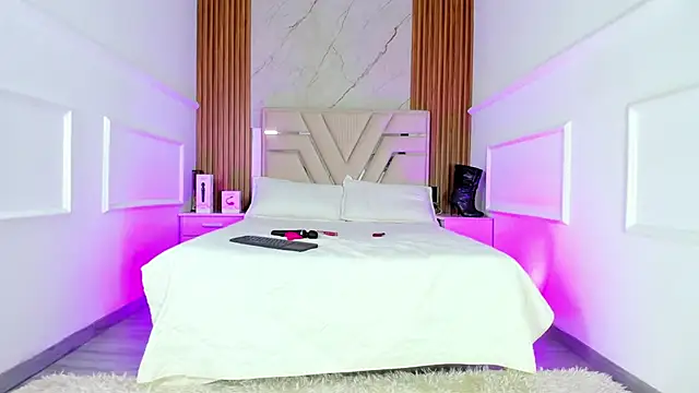 Abbyevaans online show from January 16, 7:51 pm