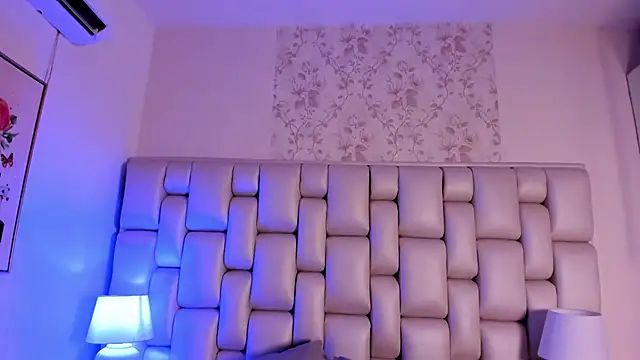 lea hunter   online show from November 27, 7:38 pm