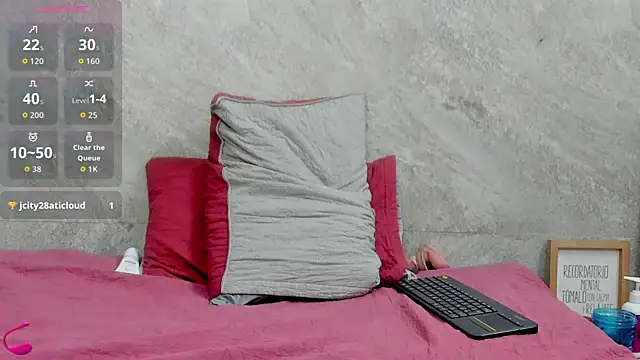 May-Clanfort online show from May 16, 2:19 am