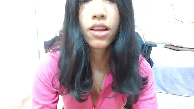 Joselyn tay online show from January 17, 11:37 am