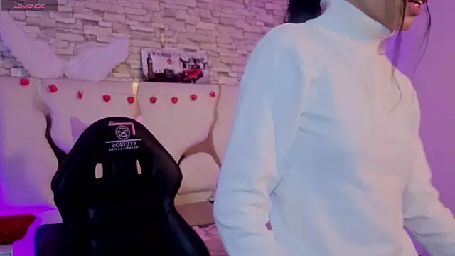 Joselyn tay online show from February 15, 12:03 pm