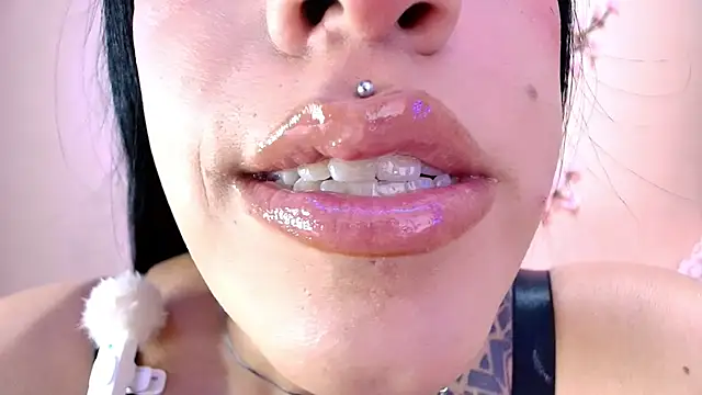 catte jensen online show from July 31, 6:24 am