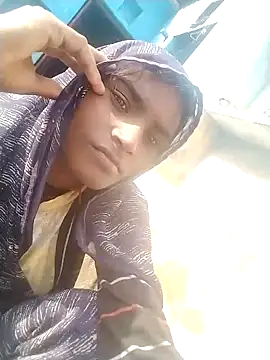 Snapshot of Big_Lovexx chatting on November 14, 4:11 am Big Lovexx online show from November 14, 4:11 am