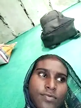 Snapshot of Big_Lovexx chatting on November 18, 5:56 am Big Lovexx online show from November 18, 5:56 am