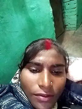 Snapshot of Big_Lovexx chatting on November 27, 6:21 pm Big Lovexx online show from November 27, 6:21 pm