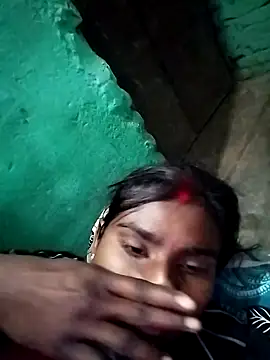 Snapshot of Big_Lovexx chatting on December 2, 11:34 pm Big Lovexx online show from December 2, 11:34 pm