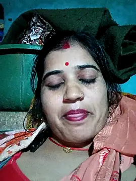 Hot kamla online show from December 3, 4:05 pm