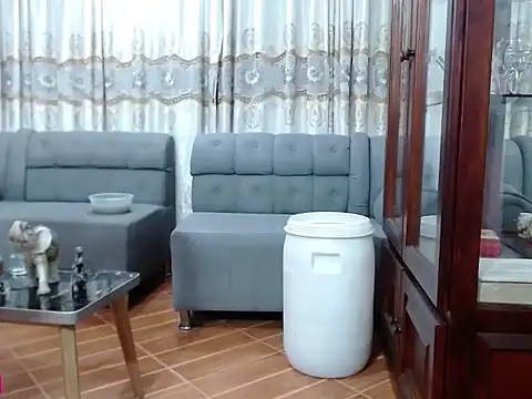 Snapshot of Rabbitum chatting on November 25, 12:10 am Rabbitum online show from November 25, 12:10 am