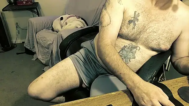 MrBigginTX online show from February 9, 11:14 am