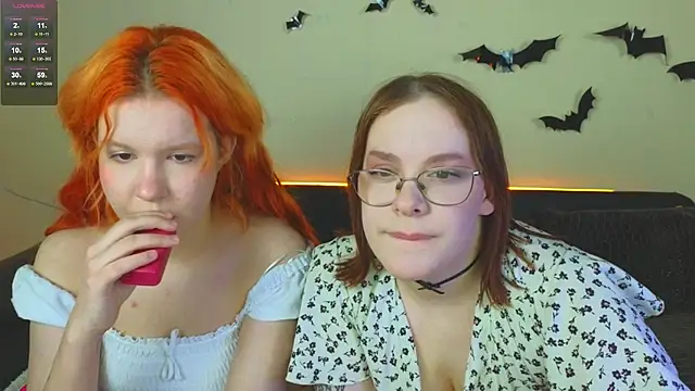 twicehearts online show from November 15, 11:29 am