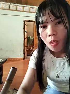 gugu0022 online show from March 2, 7:15 am