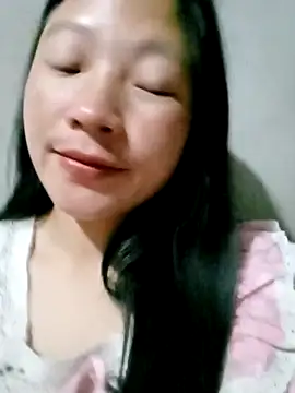 Snapshot of Micky_baby chatting on May 5, 2:47 pm Micky baby online show from May 5, 2:47 pm