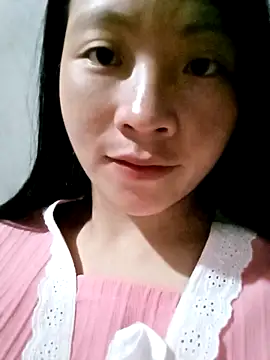 Snapshot of Micky_baby chatting on May 6, 3:39 pm Micky baby online show from May 6, 3:39 pm