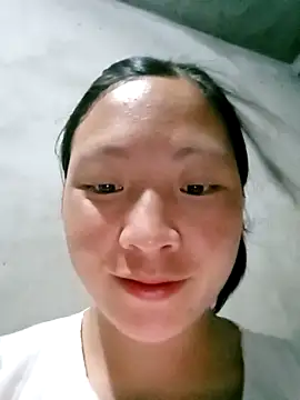 Snapshot of Micky_baby chatting on May 7, 12:32 pm Micky baby online show from May 7, 12:32 pm