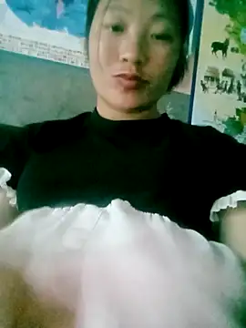 Snapshot of Micky_baby chatting on May 8, 1:22 am Micky baby online show from May 8, 1:22 am