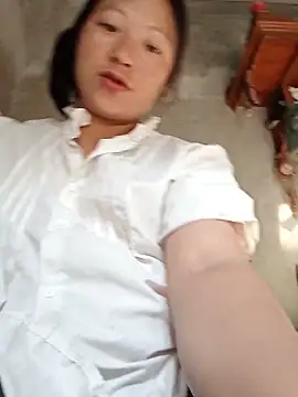Snapshot of Micky_baby chatting on May 17, 12:41 am Micky baby online show from May 17, 12:41 am