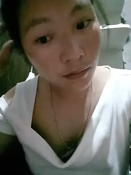 Snapshot of Micky_baby chatting on July 6, 5:04 pm Micky baby online show from July 6, 5:04 pm