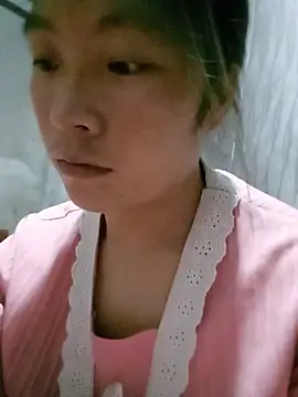 Snapshot of Micky_baby chatting on July 9, 5:28 pm Micky baby online show from July 9, 5:28 pm