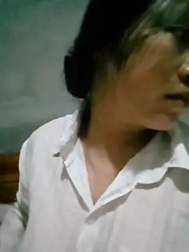 Snapshot of Micky_baby chatting on July 25, 4:04 pm Micky baby online show from July 25, 4:04 pm