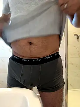 Snapshot of Lancer350 chatting on December 2, 9:58 am Lancer350 online show from December 2, 9:58 am