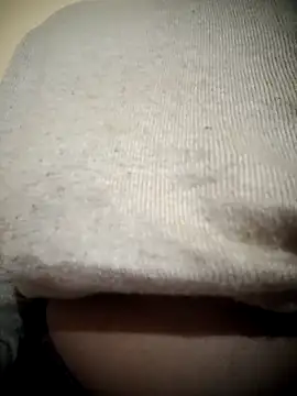 Snapshot of Tina-99 chatting on November 17, 6:57 pm Tina-99 online show from November 17, 6:57 pm