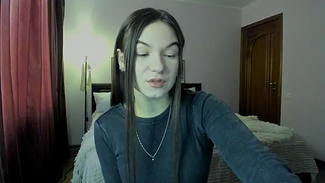 luna lust 212 online show from April 29, 4:16 am