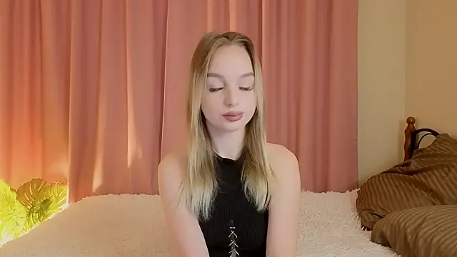 KatrinBlond online show from November 26, 5:41 am