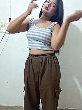 DIMPLE-GIRL88 online show from January 18, 9:07 pm