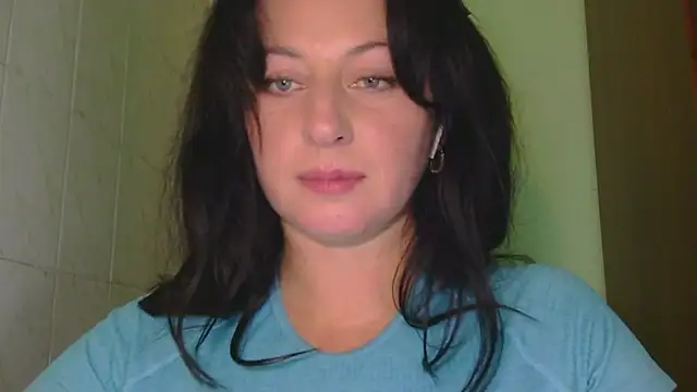 Snapshot of MelinaAx chatting on November 27, 9:50 pm MelinaAx online show from November 27, 9:50 pm