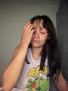 Snapshot of carolsapequinha chatting on June 30, 3:18 am carolsapequinha online show from June 30, 3:18 am