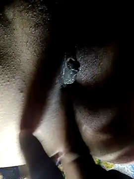 roma-001 online show from November 16, 4:56 pm