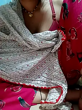 beutiful hot online show from May 31, 7:04 pm