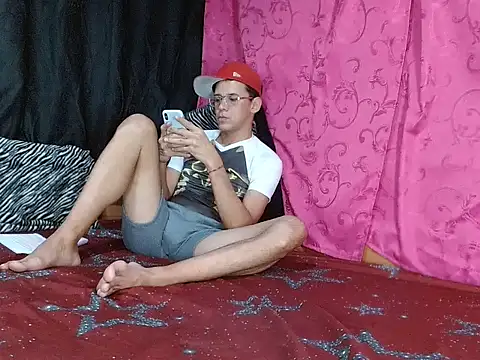 FANTASYBOYS11 online show from December 2, 10:38 pm