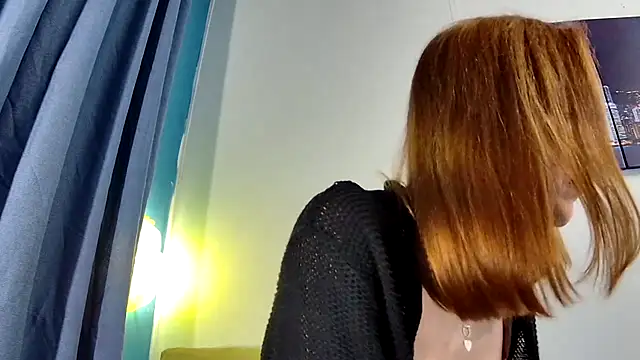 Leila cam18 online show from June 12, 9:57 pm