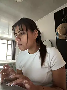 anna evans9 online show from November 15, 6:15 pm