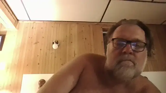 Snapshot of Joshc405 chatting on June 26, 3:00 am Joshc405 online show from June 26, 3:00 am