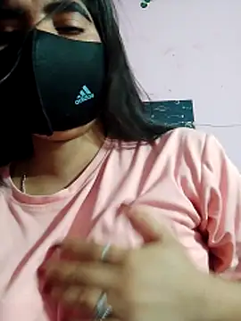 isha sharma2002 online show from May 16, 4:06 pm