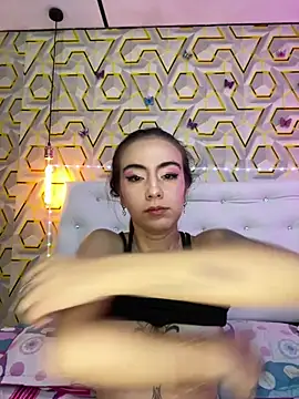MelanyyJhonson15 online show from April 30, 3:13 am