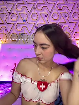 Snapshot of MelanyyJhonson15 chatting on June 13, 8:40 pm MelanyyJhonson15 online show from June 13, 8:40 pm