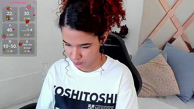 avrilwaynee online show from March 2, 11:50 am