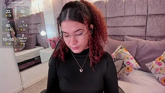 avrilwaynee online show from March 7, 1:30 pm